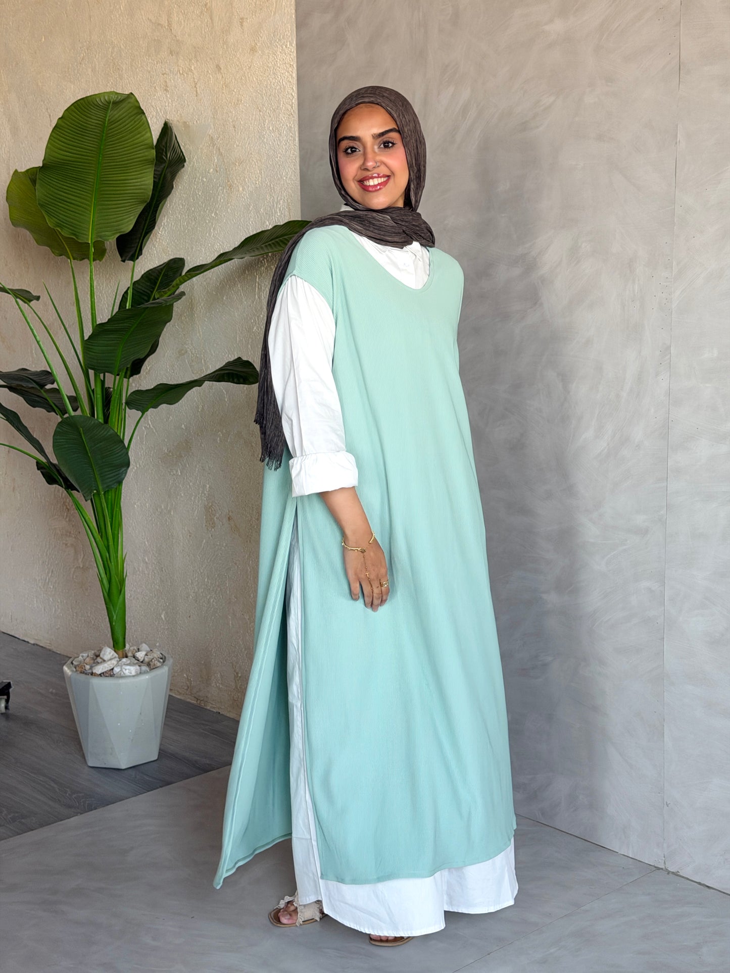 The Easy Layer Vest In Mint Green