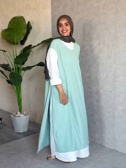 The Easy Layer Vest In Mint Green