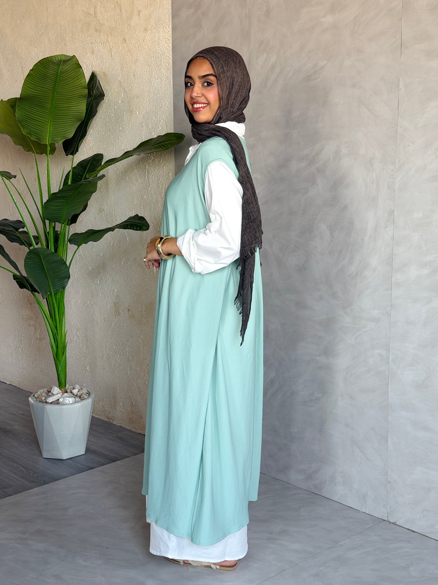 The Easy Layer Vest In Mint Green
